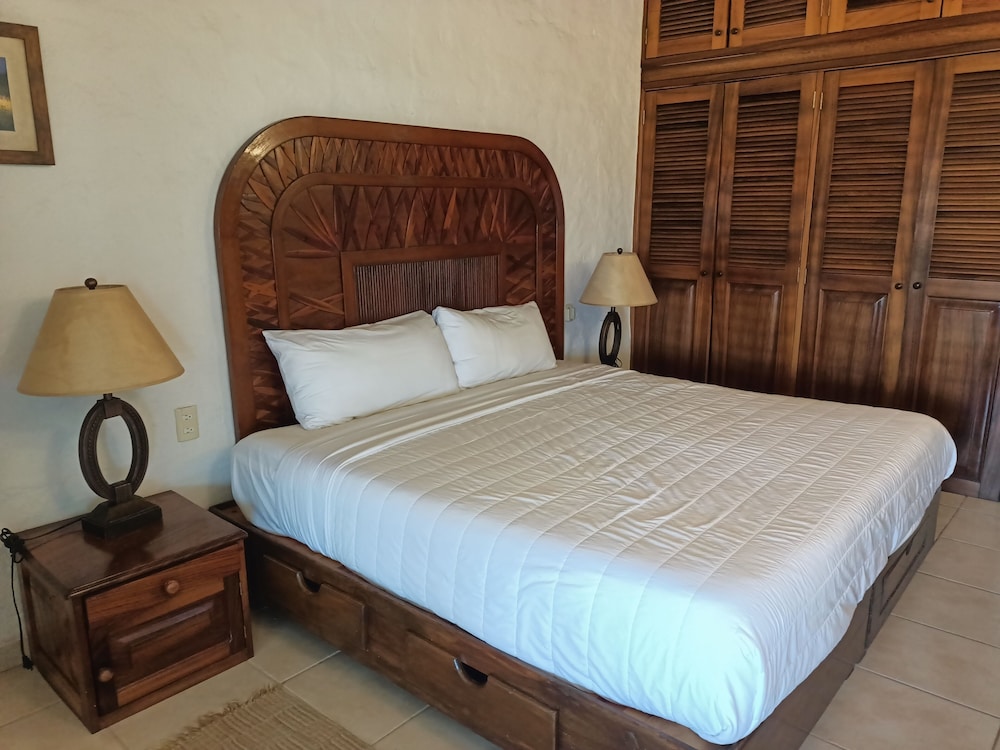 Hotel Plaza Tucanes 11/50