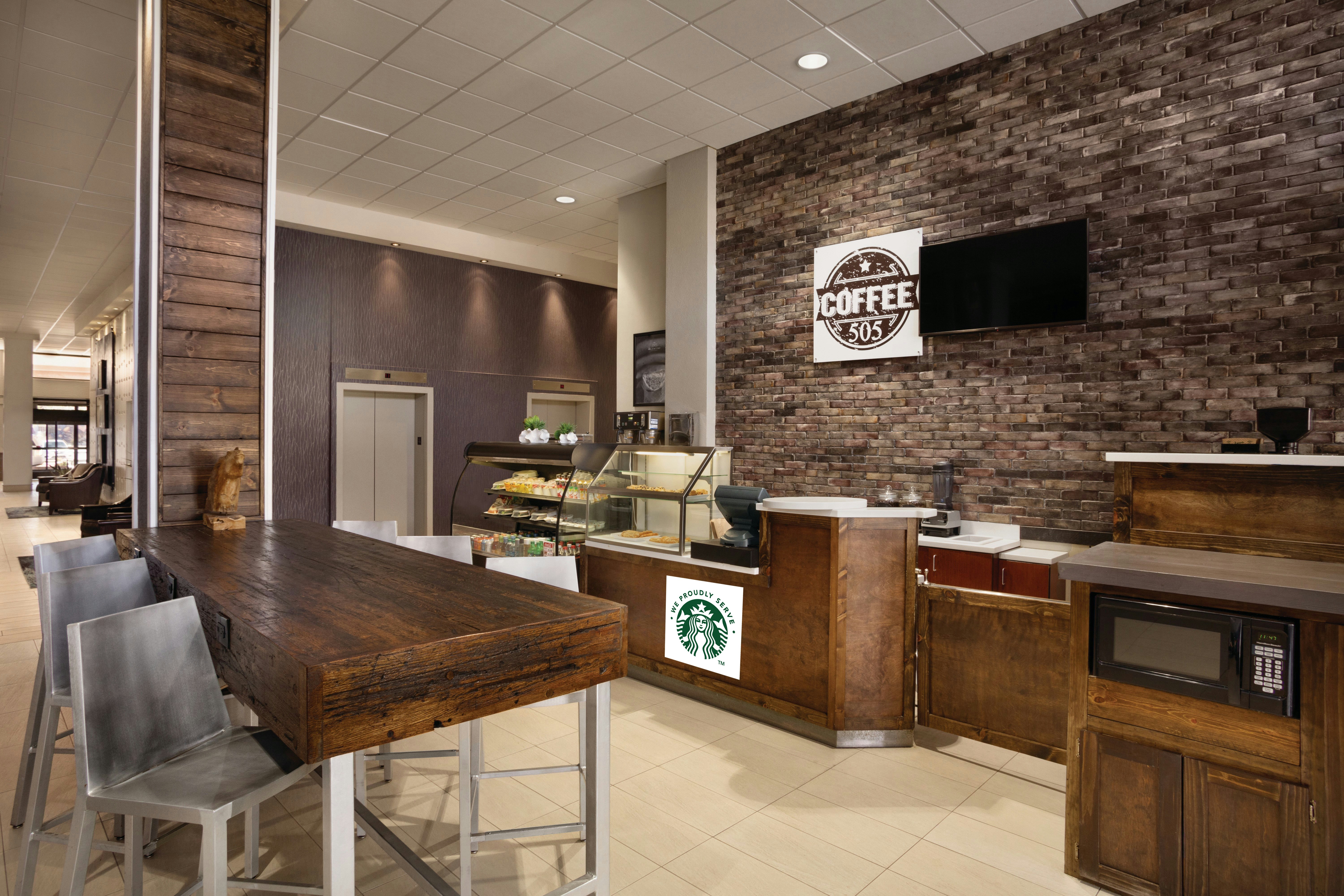 DoubleTree by Hilton Hotel Albuquerque 33/54