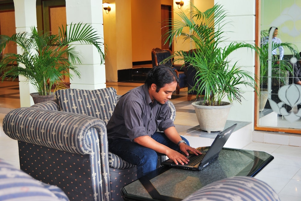 Sepinggan Hotel 23/33