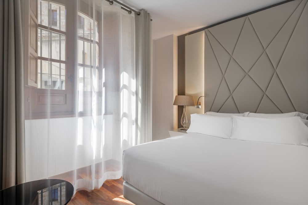 Nh Collection Salamanca Palacio de Castellanos 8/50