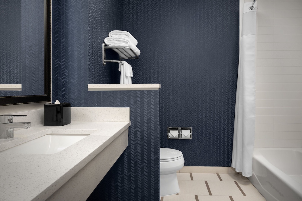 جناح بسريرين كوين مع أريكة لذوي الإعاقة، Fairfield Inn And Suites By Marriott Panama City Beach 2/2