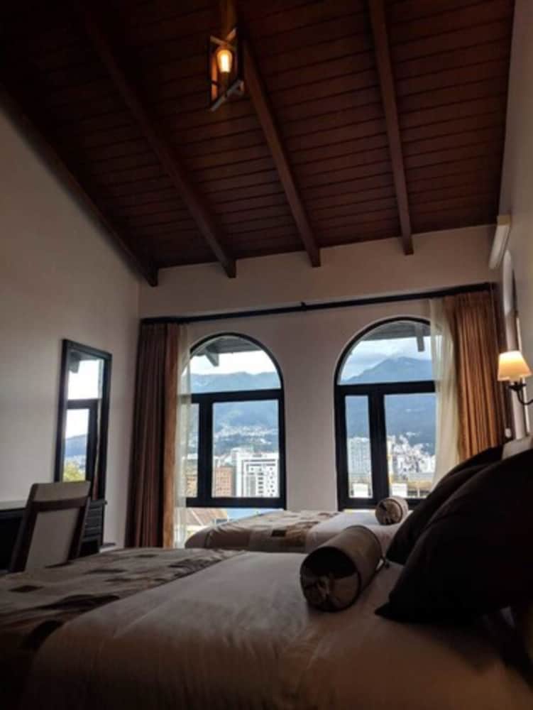 Air Suites Hotel Boutique 11/33