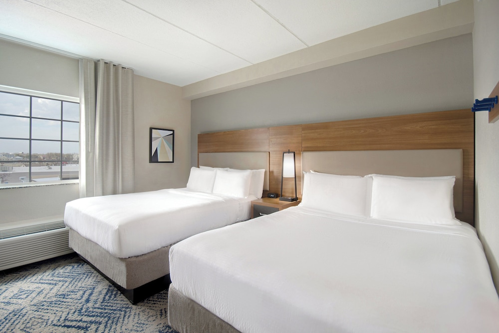 CANDLEWOOD SUITES COLUMBIA-FT. JACKSON 24/62