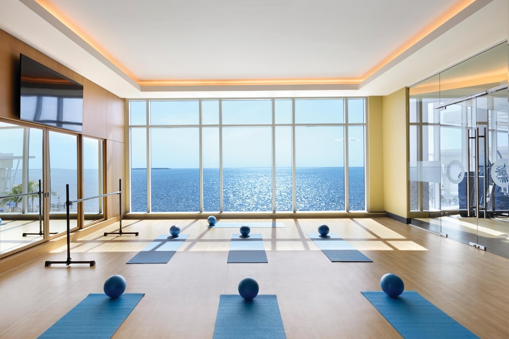 Sunsuites Villas at Sunseeker Resort, Curio by Hilton 16/50