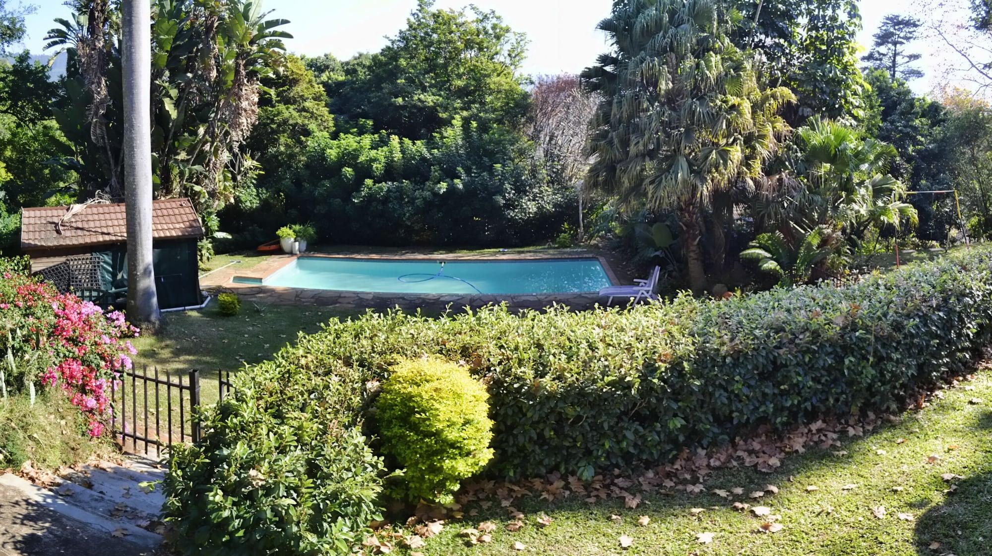 A Garden Suite 24/37