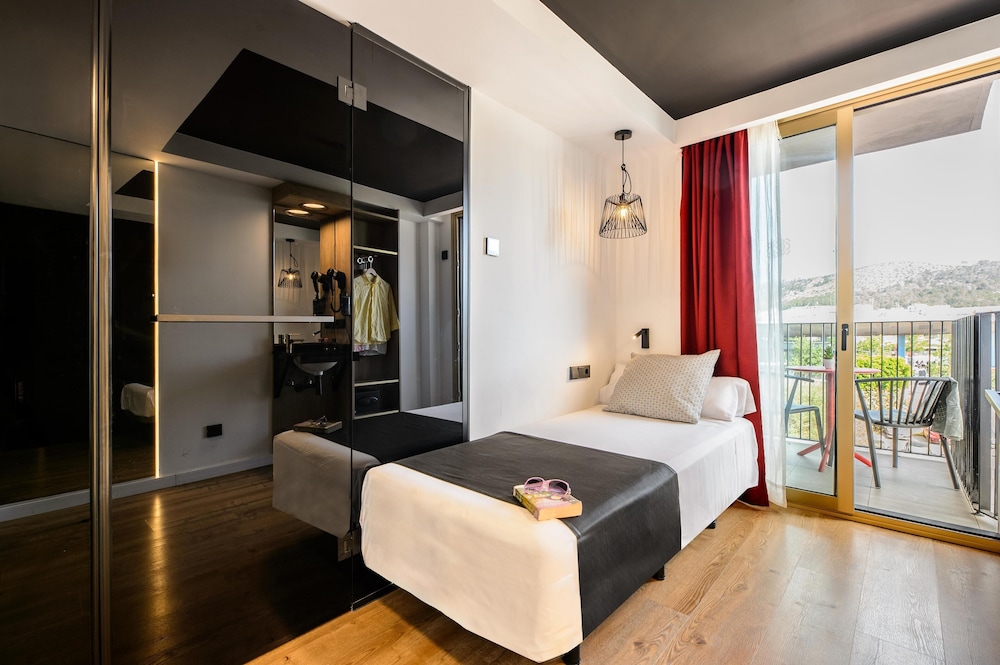Hotel Vibra District - Adults Only 11/58