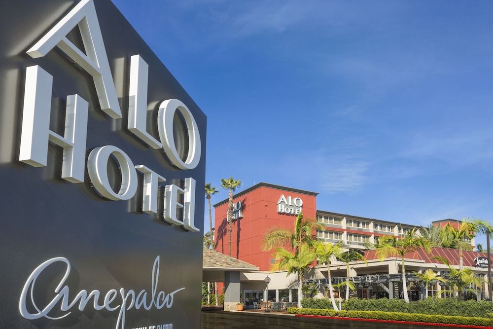 ALO Hotel by Ayres 4/50