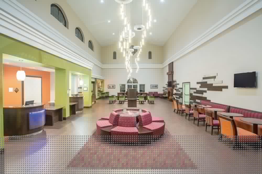 La Quinta Inn & Suites by Wyndham Conference Center Prescott 32/44