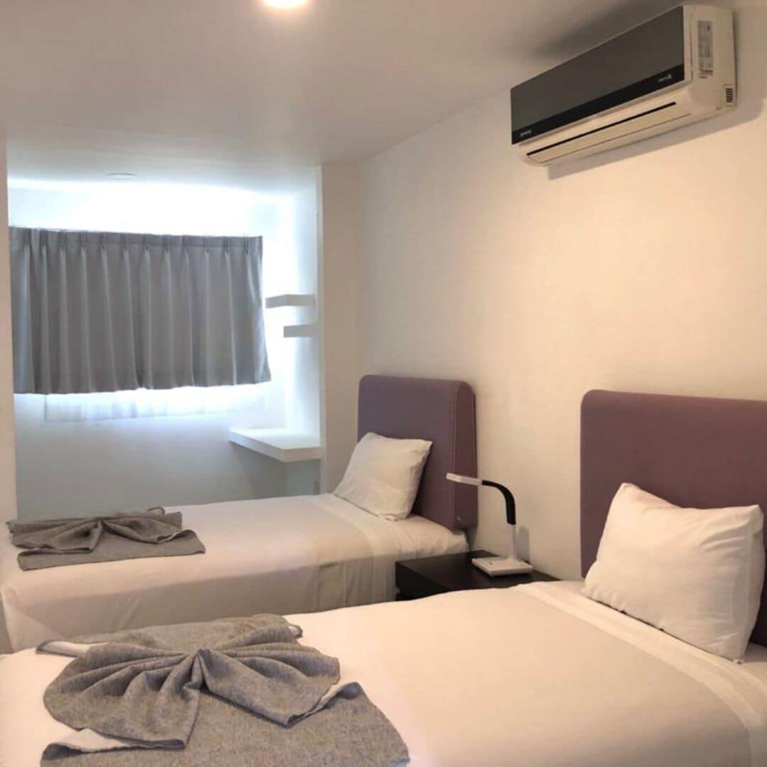 2 ROOMS, FAMILY, SUITE