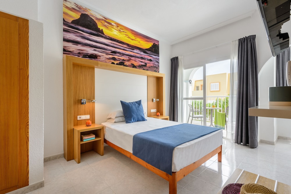 Aparthotel Vibra San Marino 12/40