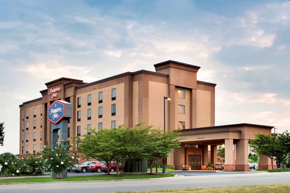 Hampton Inn Harrisonburg South 5/53