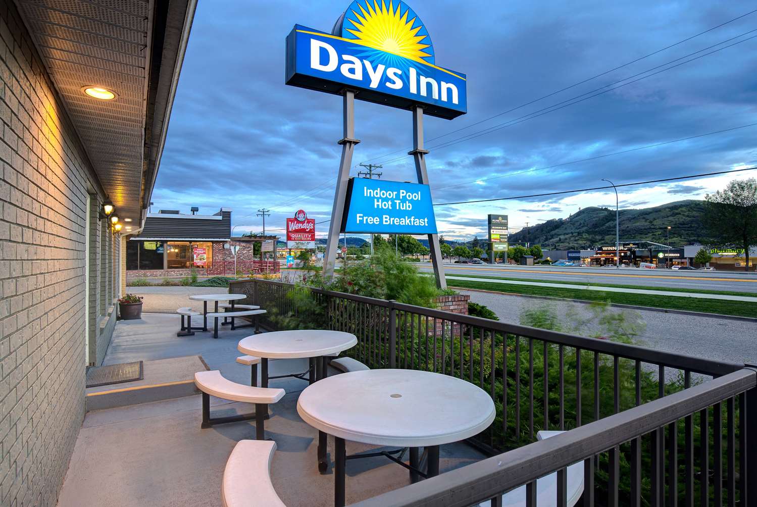 Days Inn By Wyndham Vernon 25/31