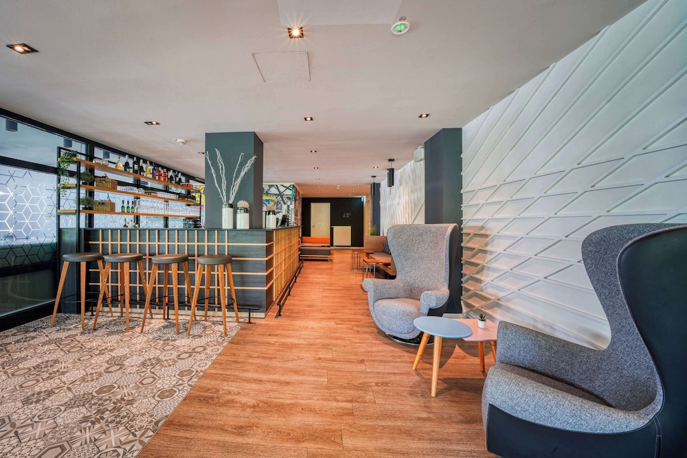 Vienna House Easy by Wyndham Dortmund 37/57