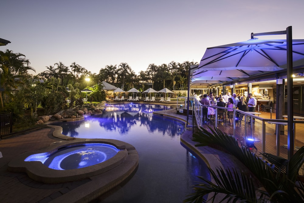 MERCURE TOWNSVILLE 5/61