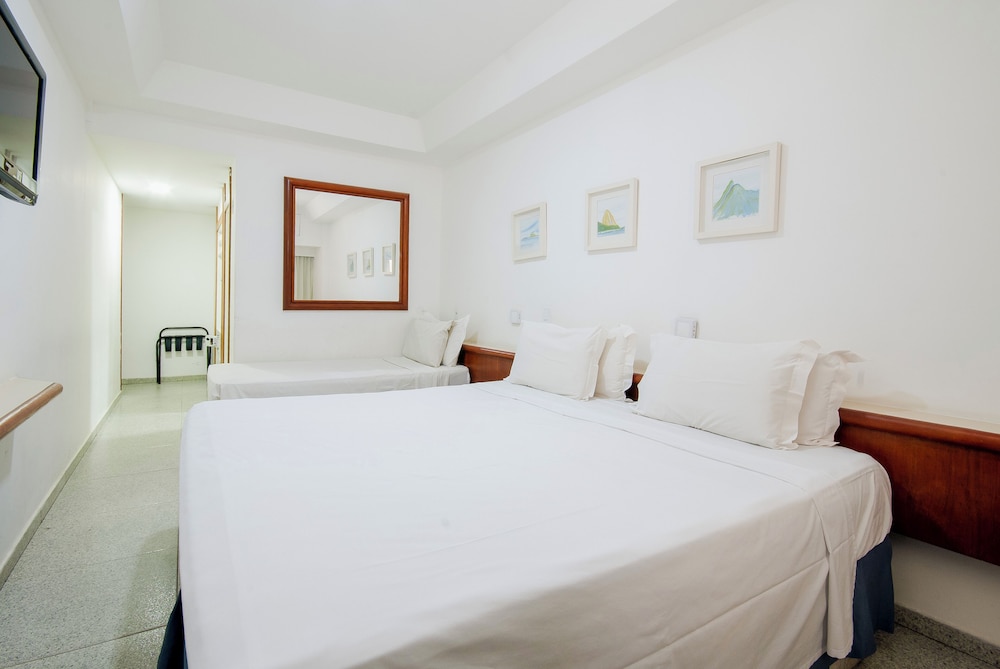Hotel Bandeirantes 30/69