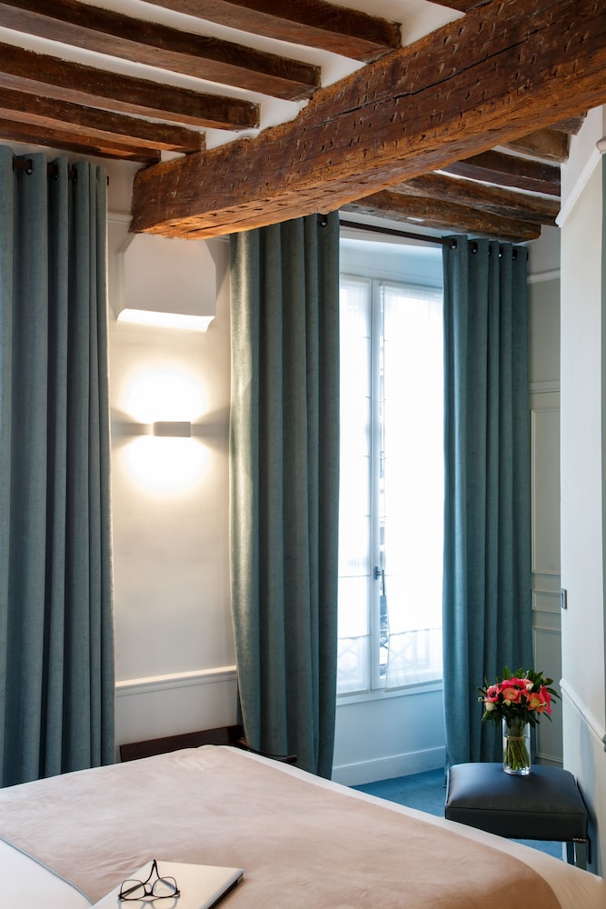 Hotel Le Clos Medicis 25/43