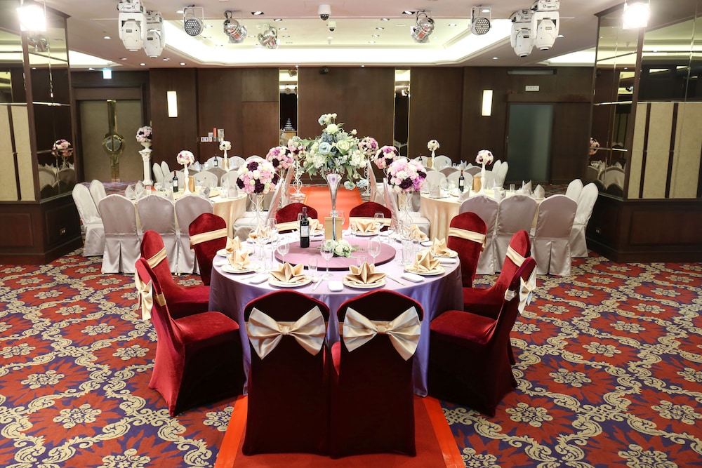 Tainan Fushin Hotel 57/64