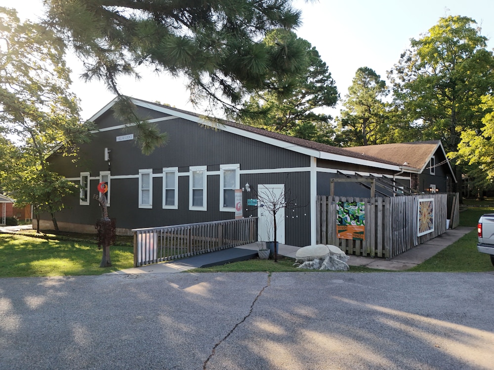 Mount Sequoyah Center 43/50