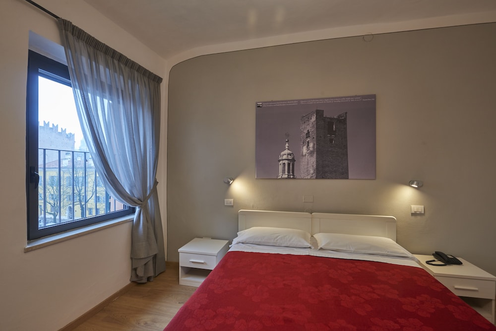 Hotel dei Gonzaga 29/59