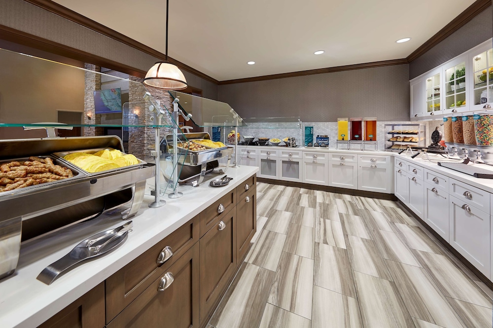 Homewood Suites by Hilton Los Angeles Redondo Beach 32/45