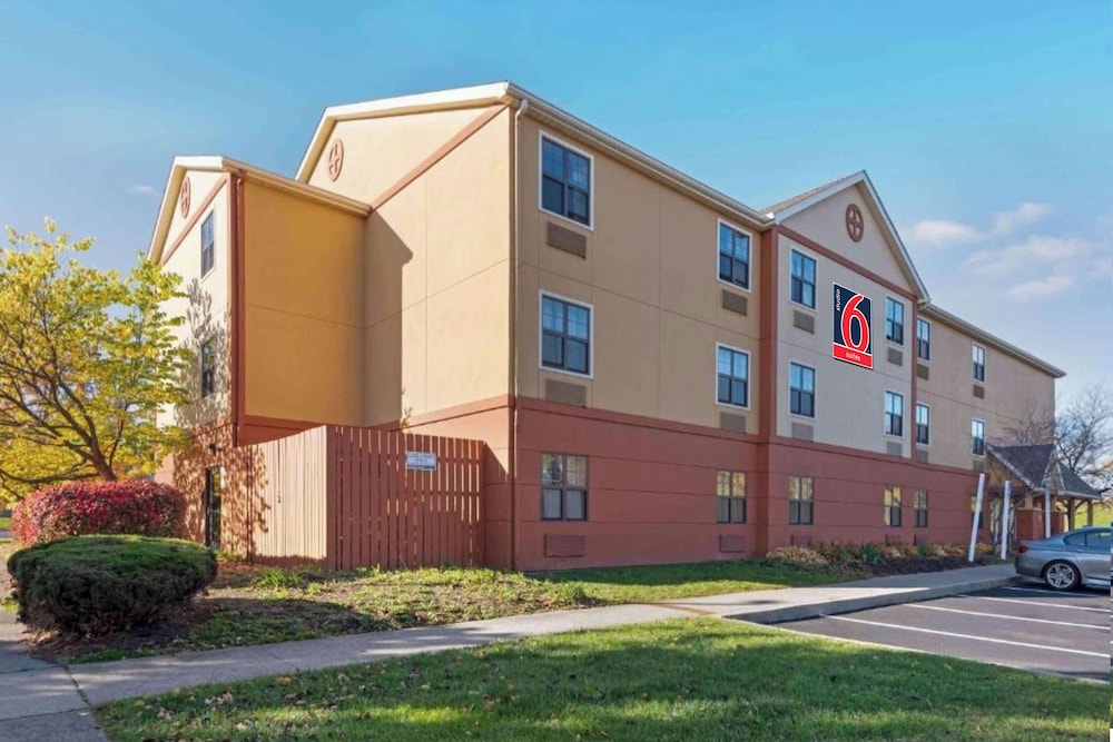 Studio 6 Corporate Extended Stay Rochester Henrietta NY