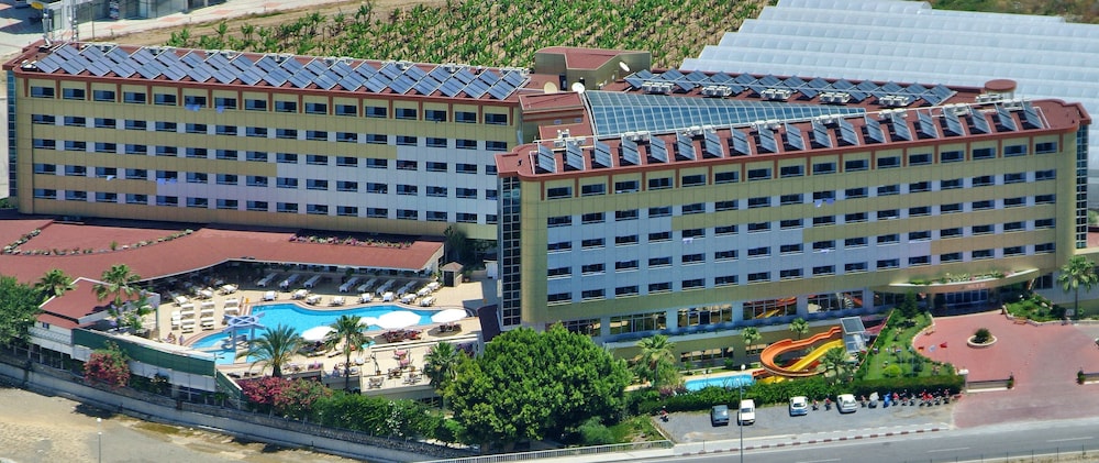 Kirbiyik Resort Hotel in ALANYA