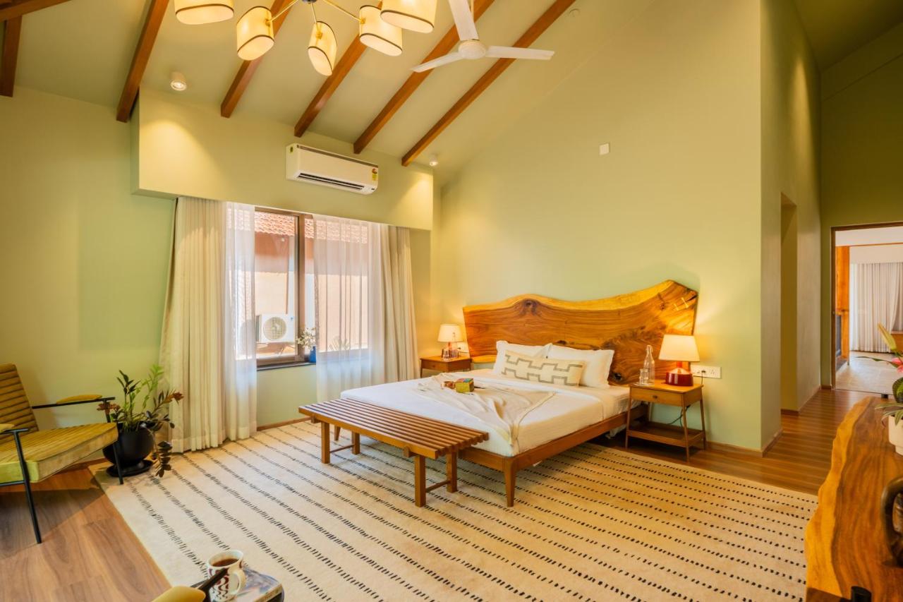 ELIVAAS Amado Villa Shai 4 BHK with Pvt Pool,Gazebo and Ent Lounge 16/60