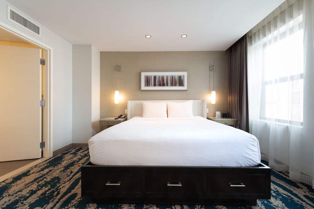 Hotel Felix Chicago 26/78