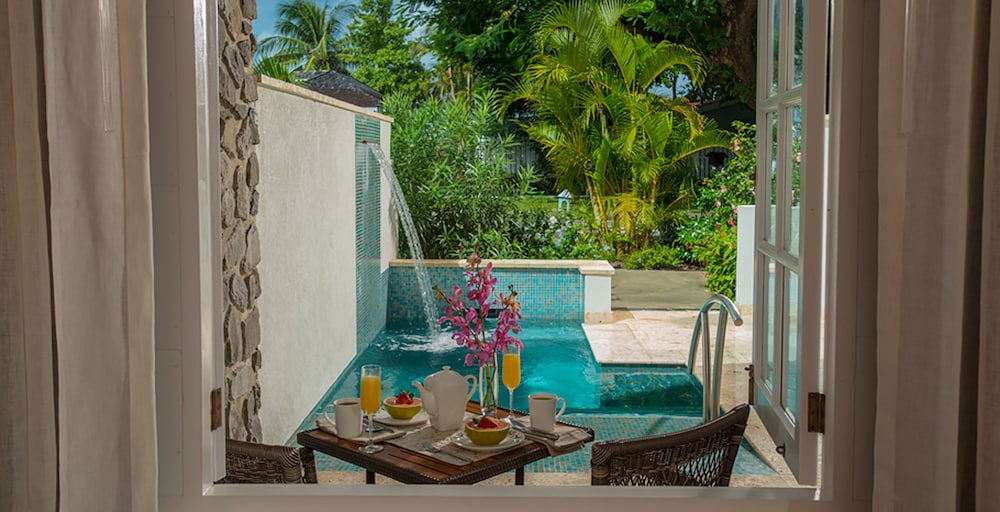 Sandals Halcyon Beach – Adults Only 39/49