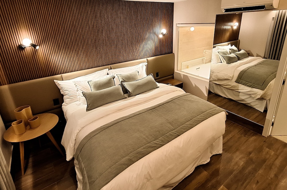 Royal, King Bed, Sofa