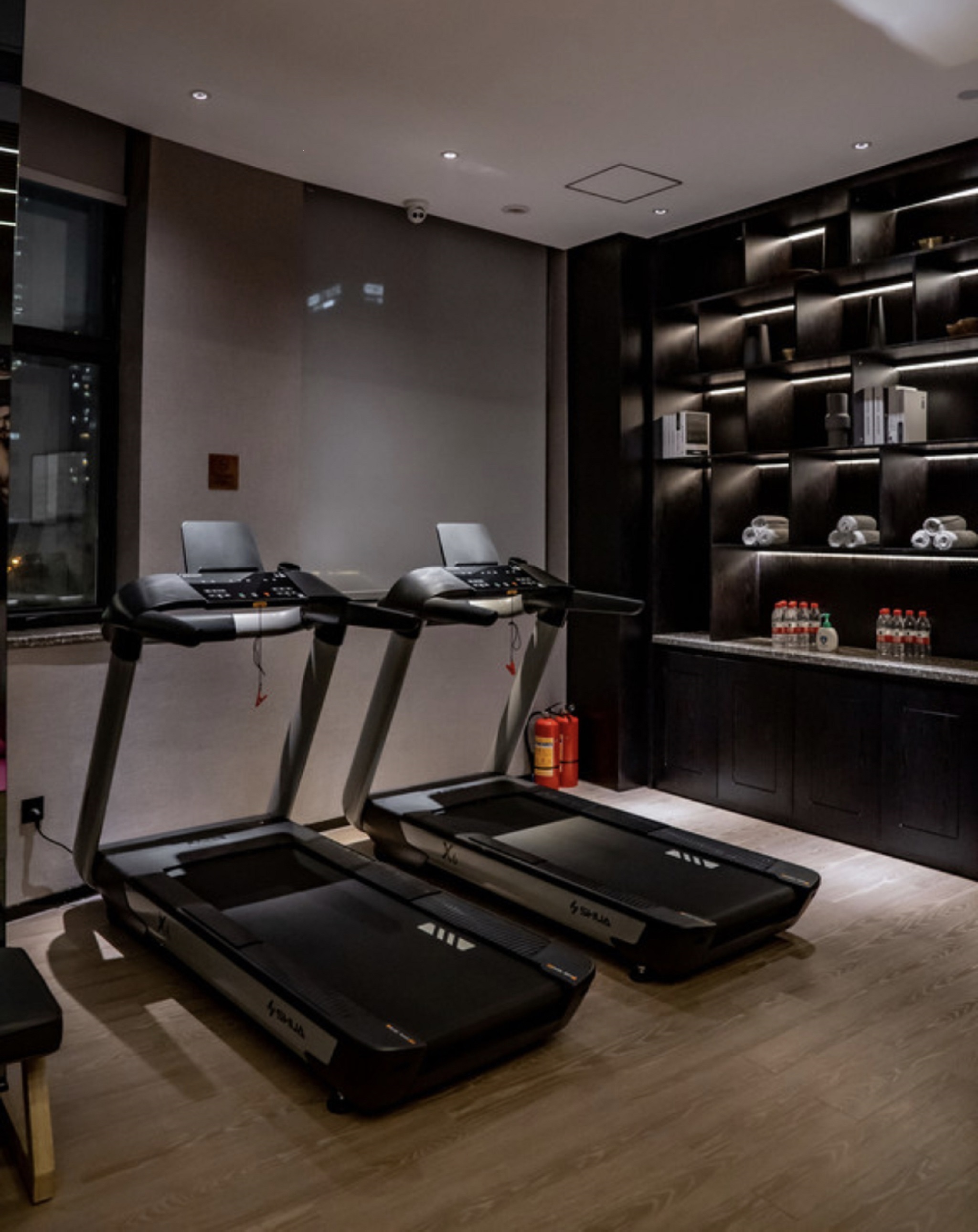 Paco Business Yuancun Branch 27/50