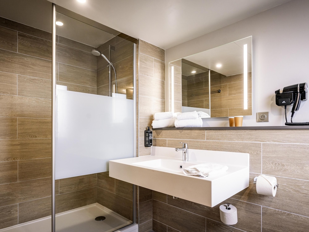 ibis Styles Valenciennes Petite Foret 45/45