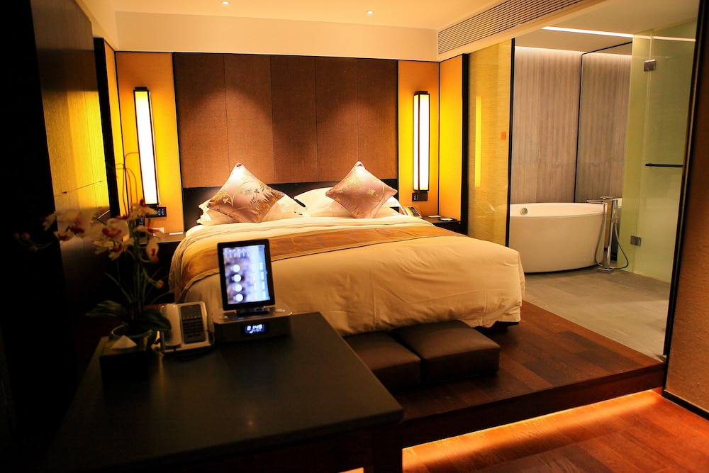 Gloria Plaza Hotel Dongsheng 14/42