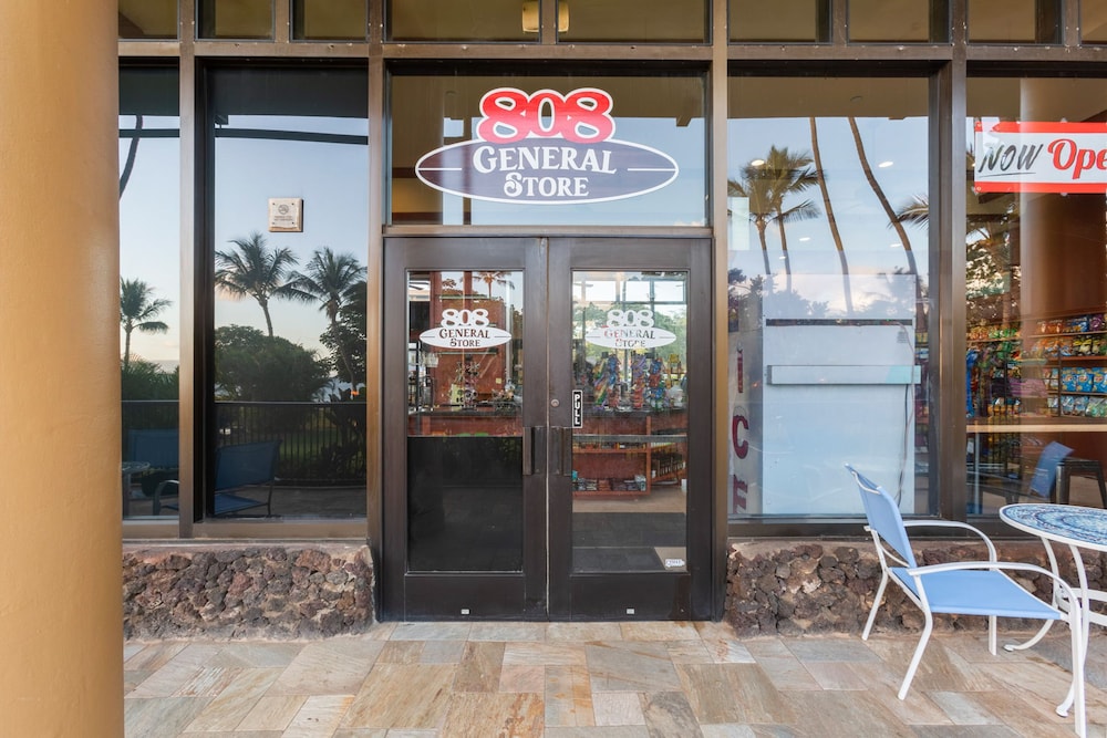 Mana Kai Maui 12/76