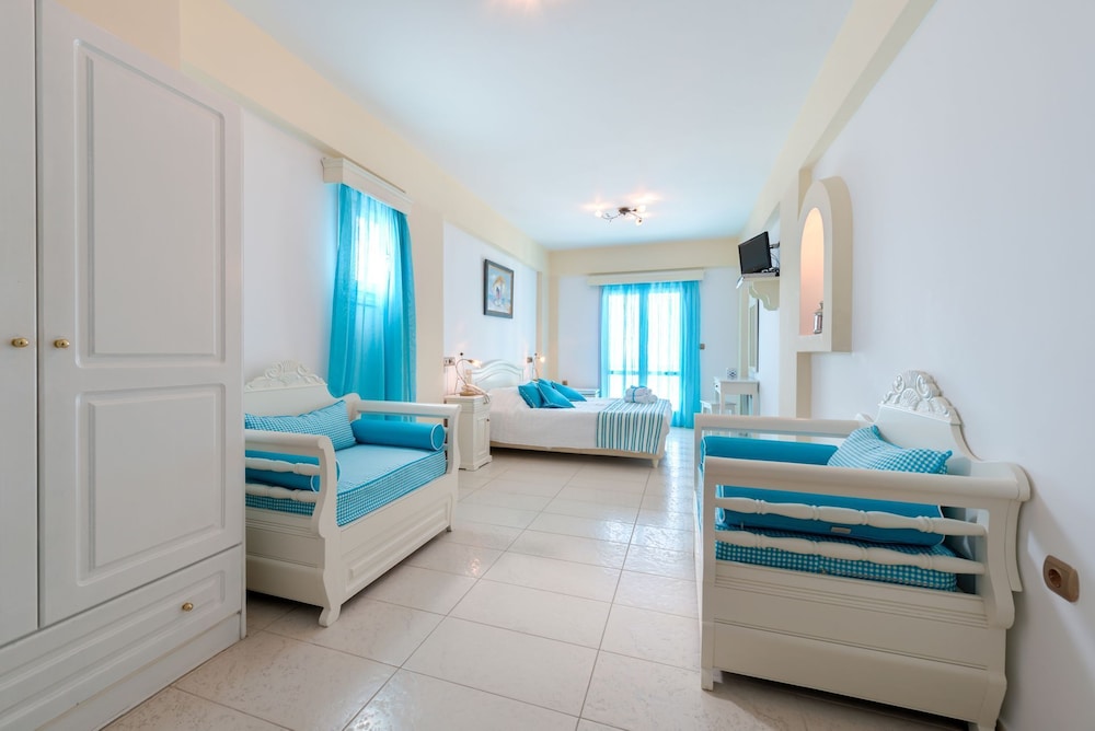 Ellinon Thea Boutique Hotel 15/72