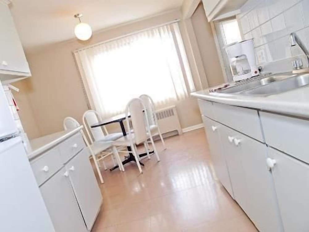 BEAUSEJOUR HOTEL APPARTEMENTS 48/50