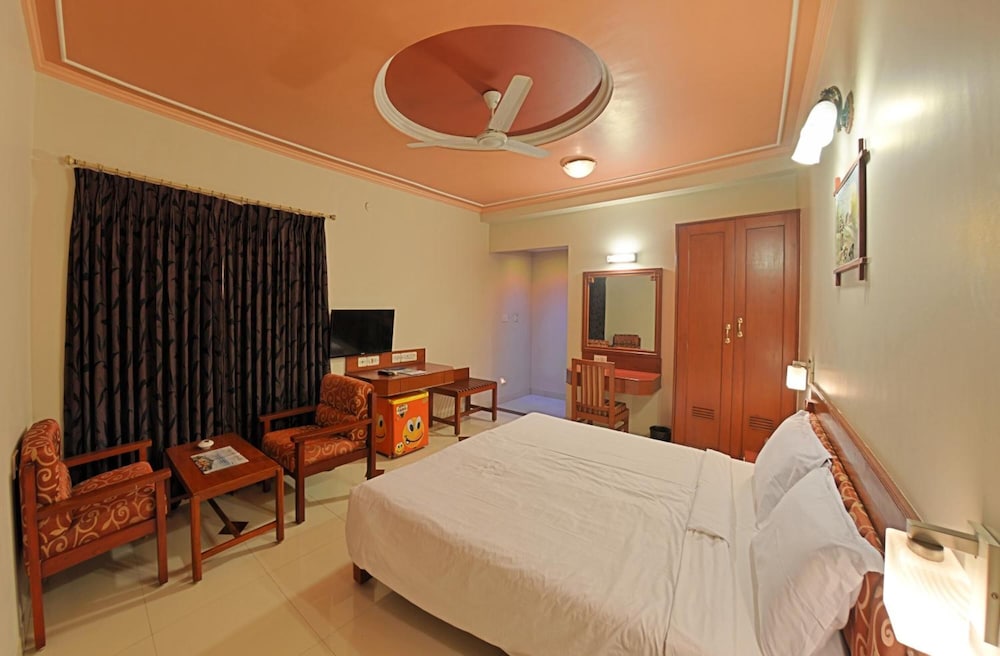 Hotel Gnanam 22/49
