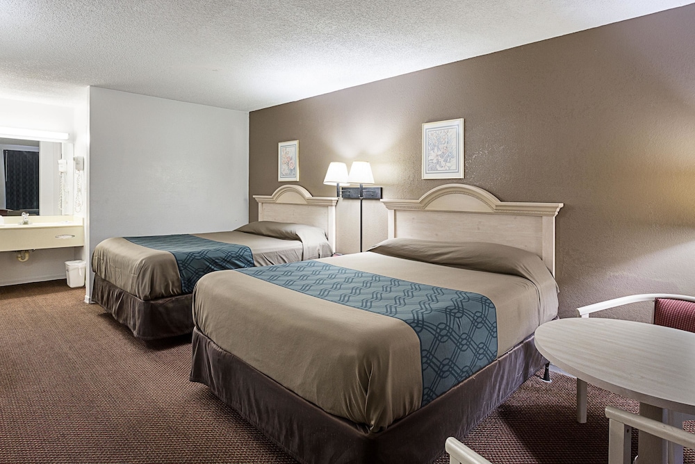 Rodeway Inn Lake City I-75 15/31