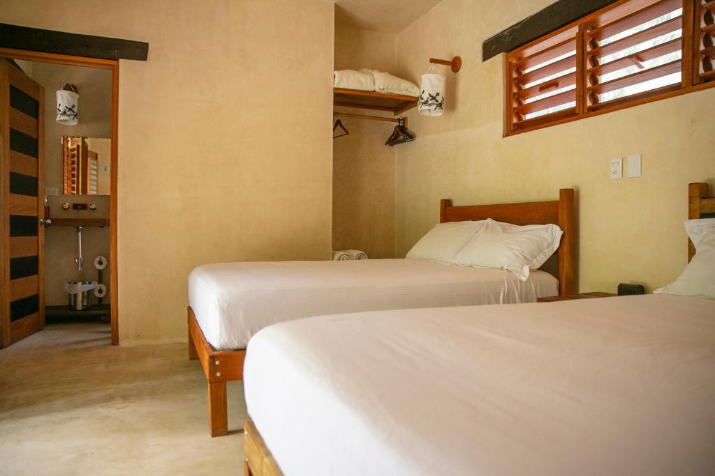 Deluxe, Double Bed