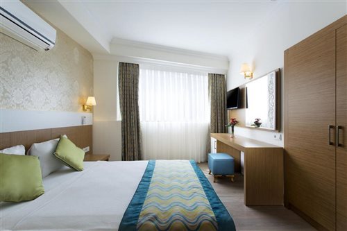 Room, Double Bed