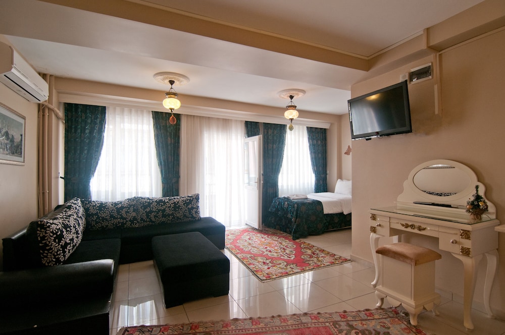 Safran Suites Apart 29/50