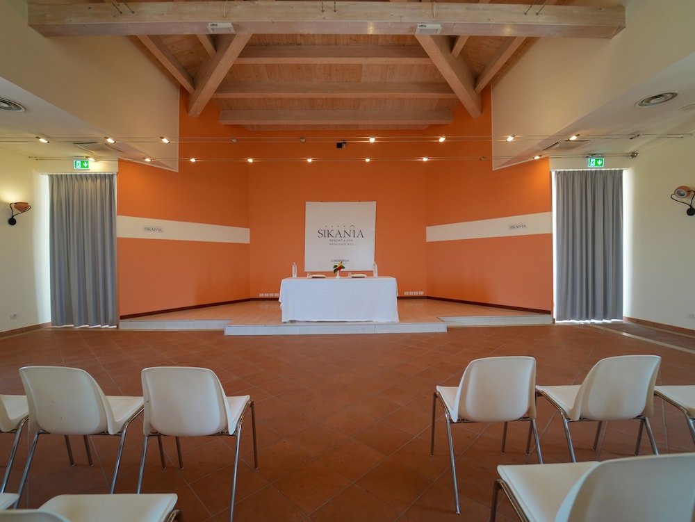 Sikania Eco Resort 4/50