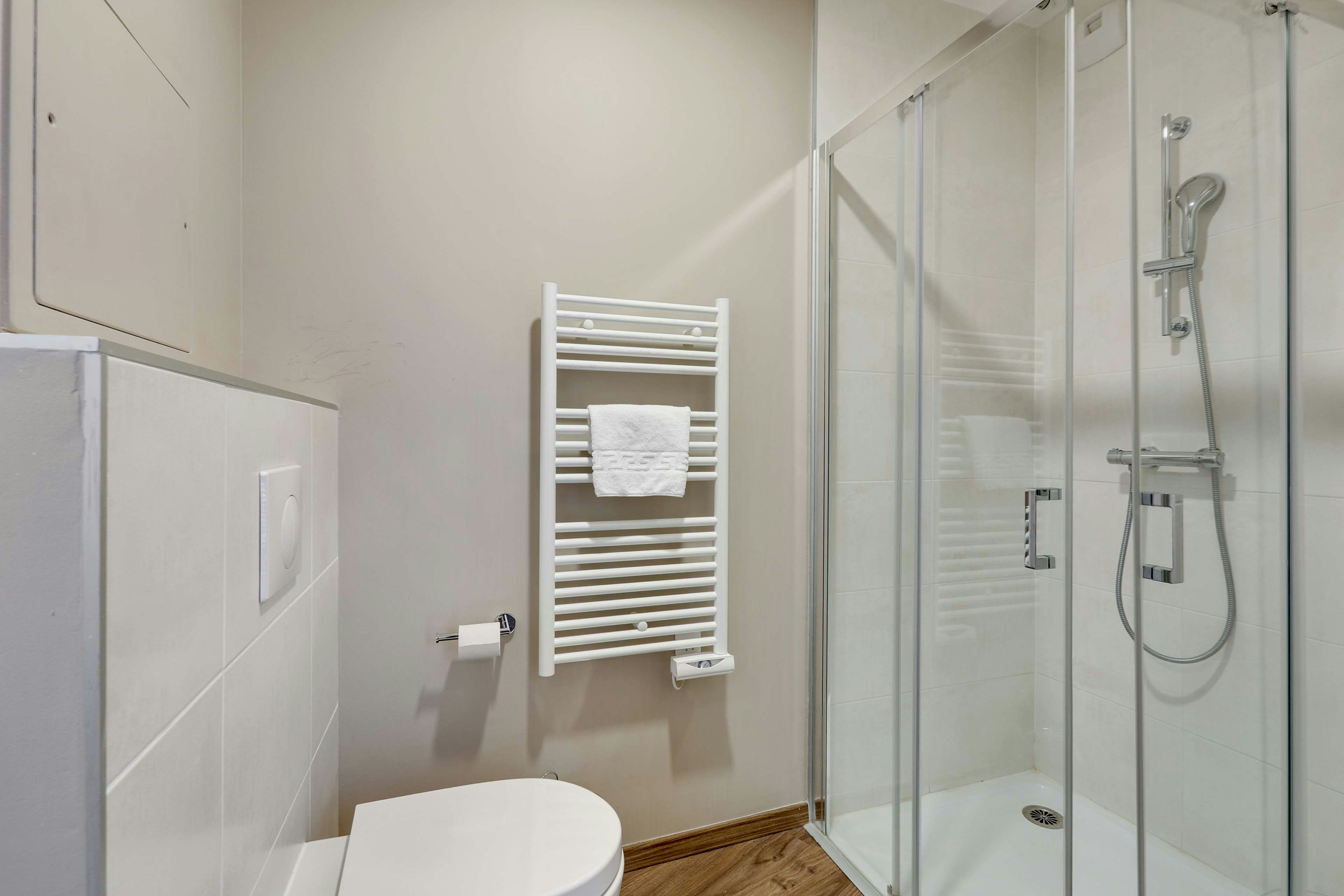 All Suites Appart Hotel Bordeaux Marne 41/44