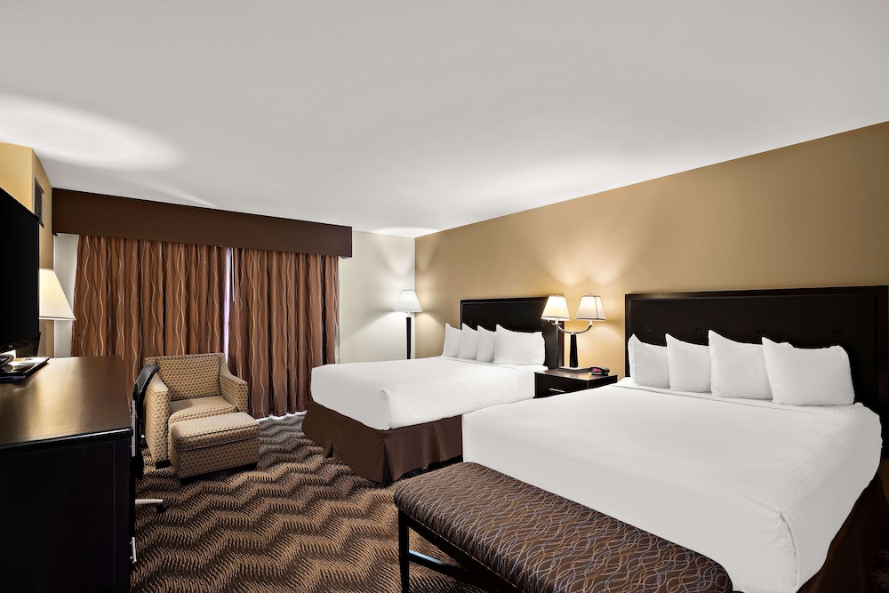 Standard, 2 Queen Beds