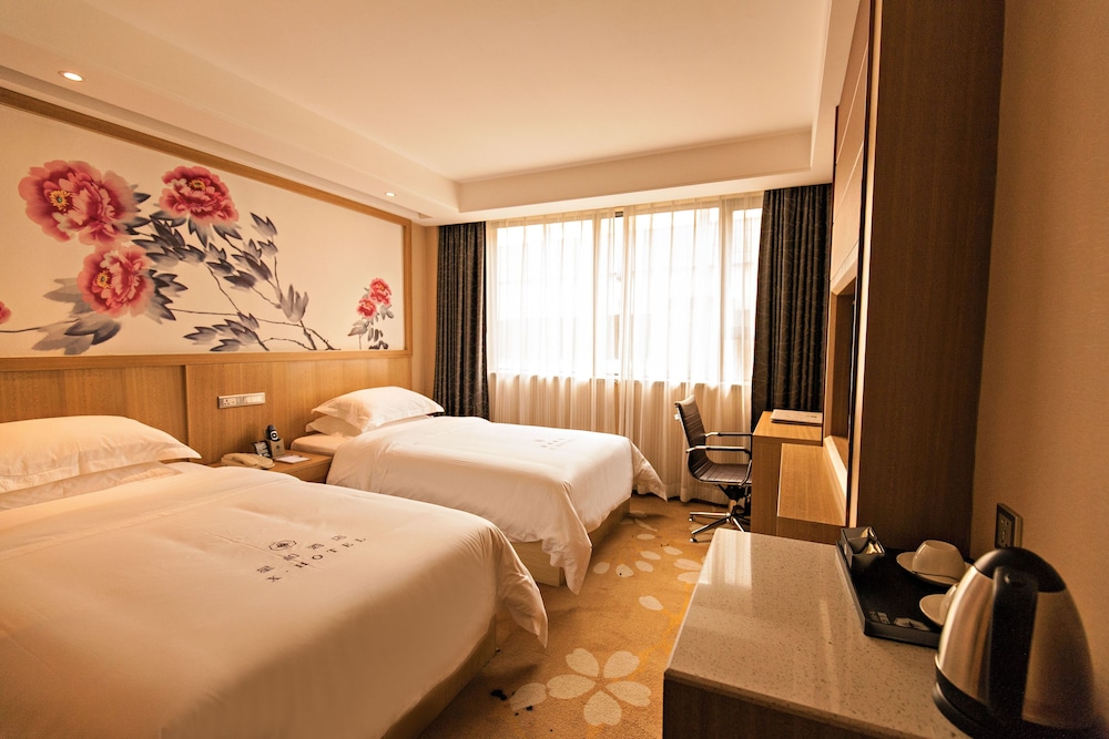 XingHe Hotel East Railway Branch 6/22
