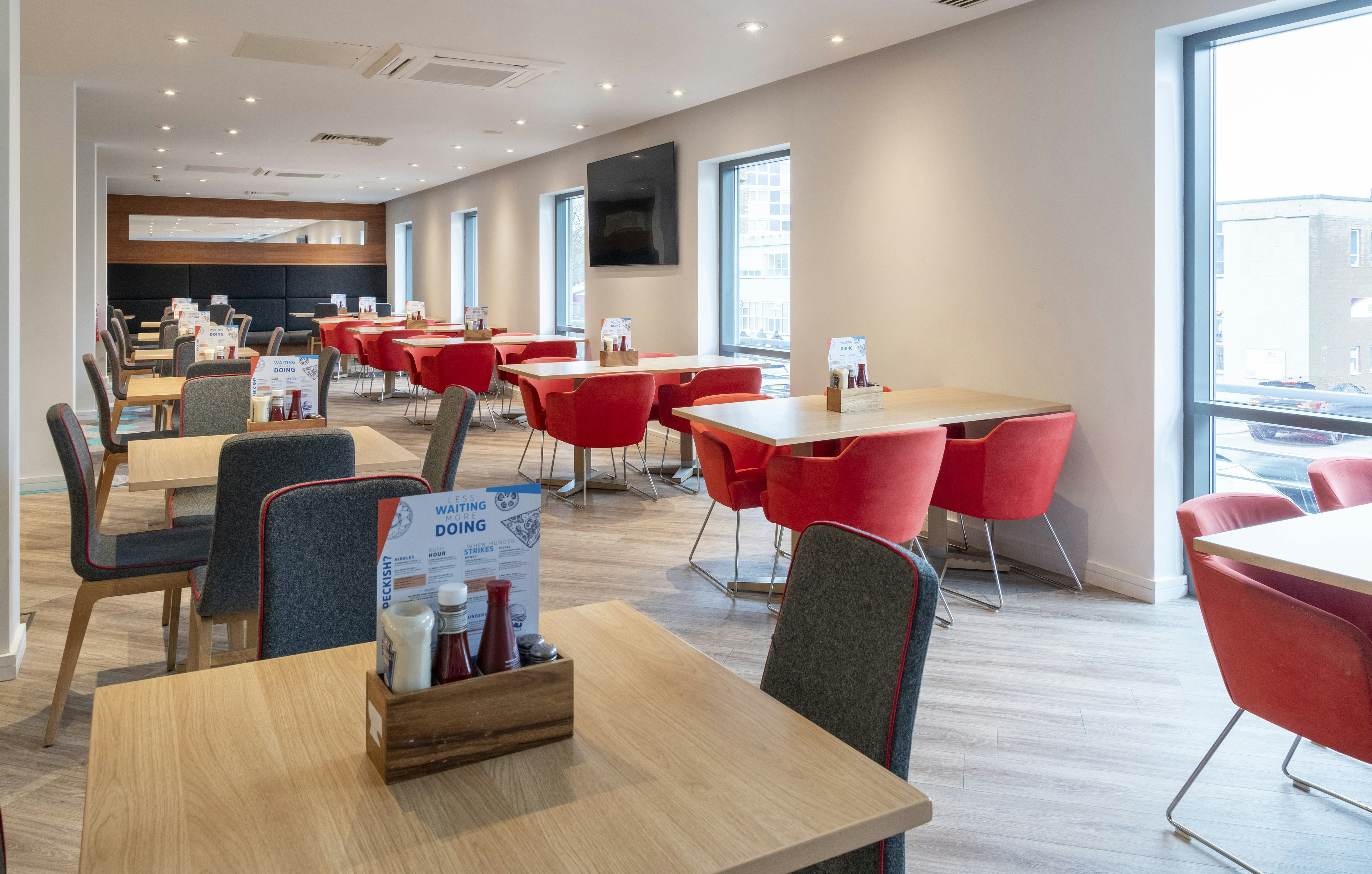 Holiday Inn Express Stevenage 49/66