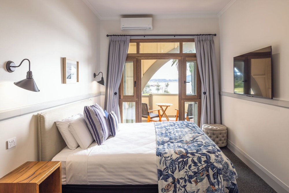 Bermagui Beach Hotel 12/50