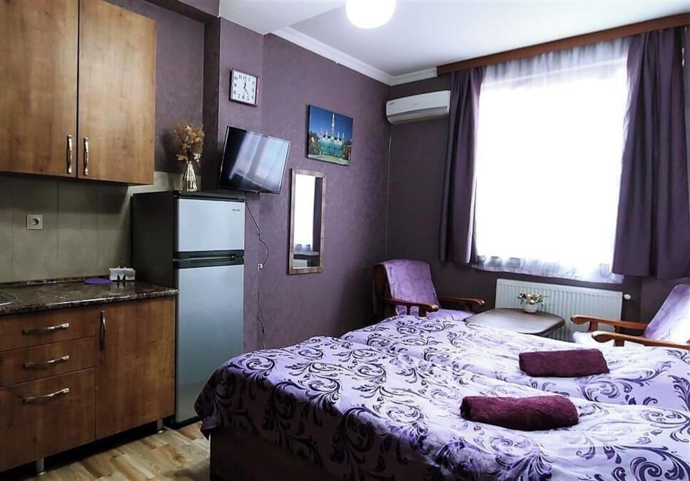 STANDARD, DOUBLE BED