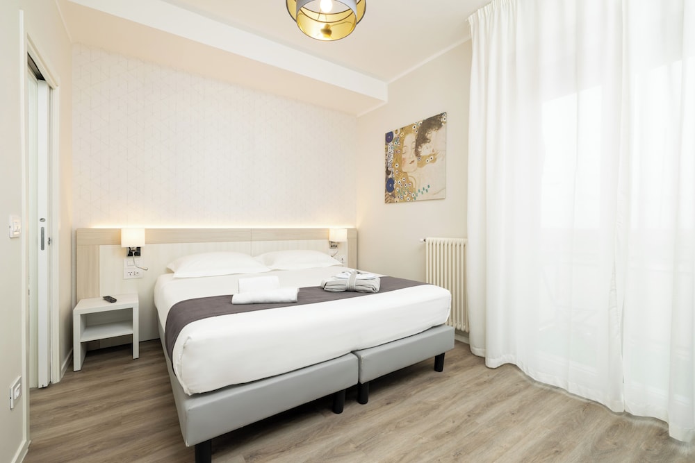 Hotel Maggiore Bologna 26/63