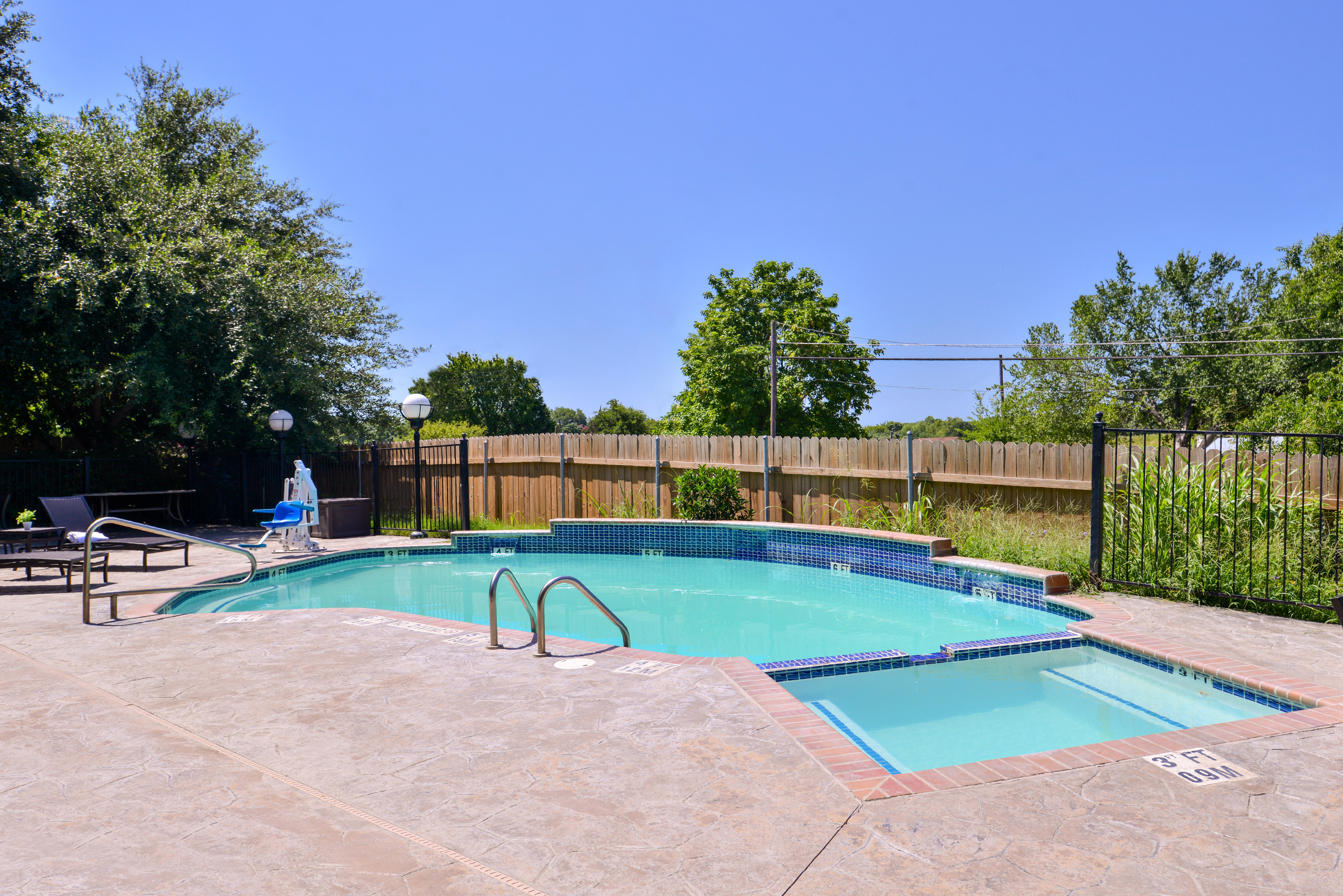 Holiday Inn Express Hotel And Suites Elgin 40/57